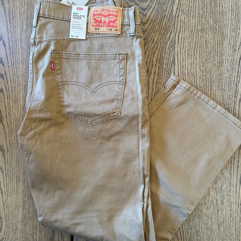 Levi's Men's Tan Jeans